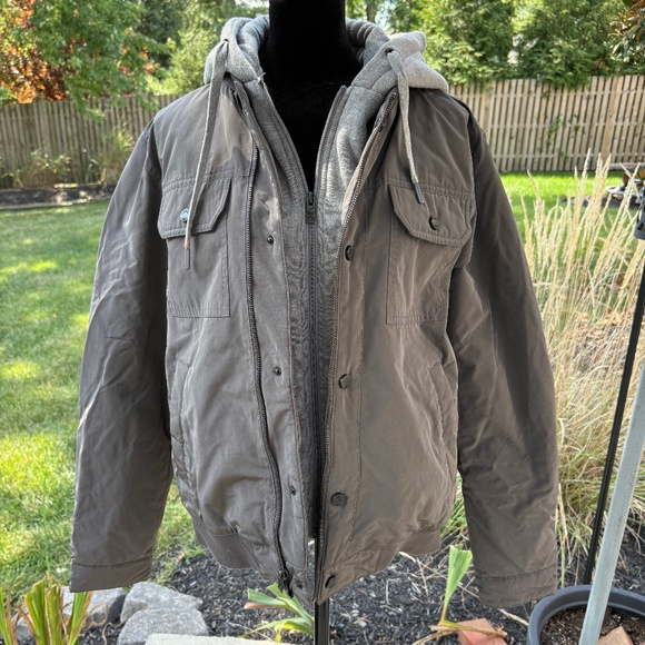 William Rast Men's Bomber Jacket with Hood - Picture 1 of 4